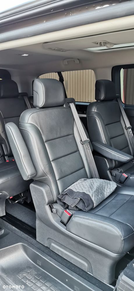 Opel Vivaro - 8