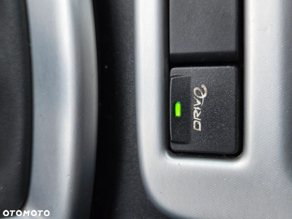 Volvo V50 1.6D DPF DRIVe - 17