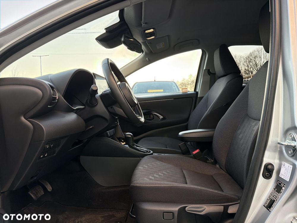 Toyota Yaris - 9