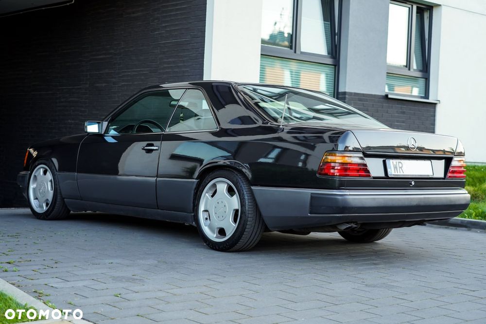 Mercedes-Benz W124 (1984-1993) - 20