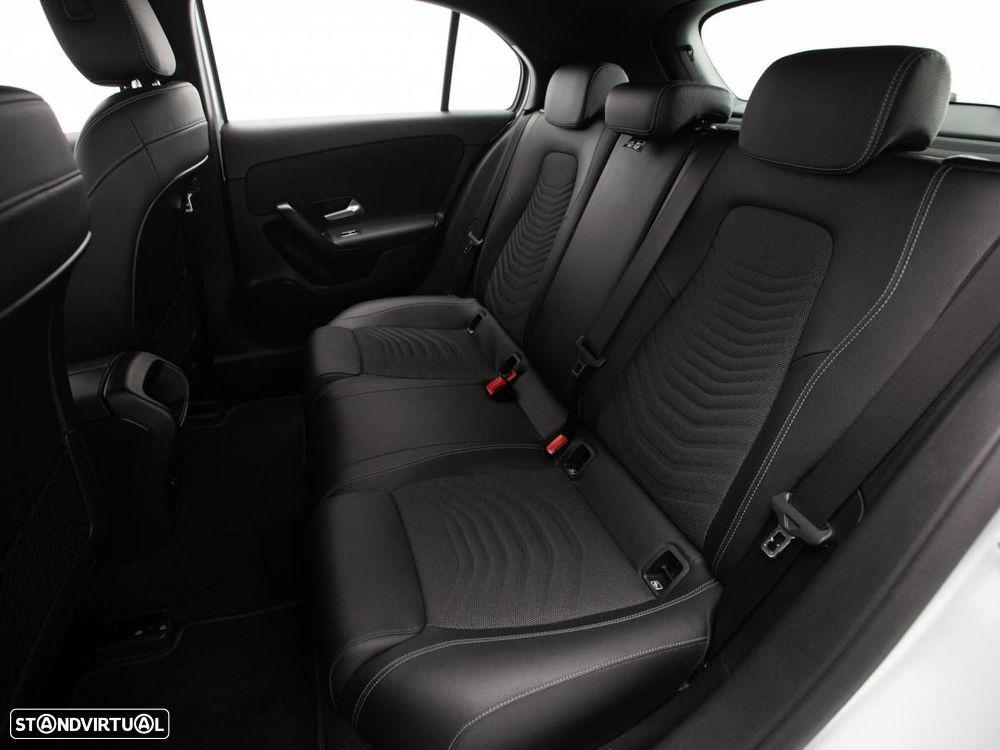 Mercedes-Benz A 180 d Business Solutions - 10