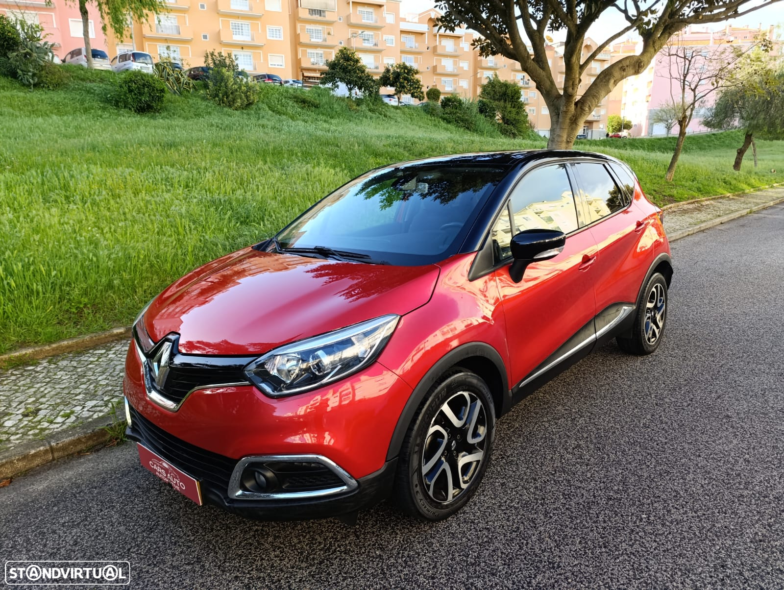 Renault Captur 0.9 TCE Exclusive - 3