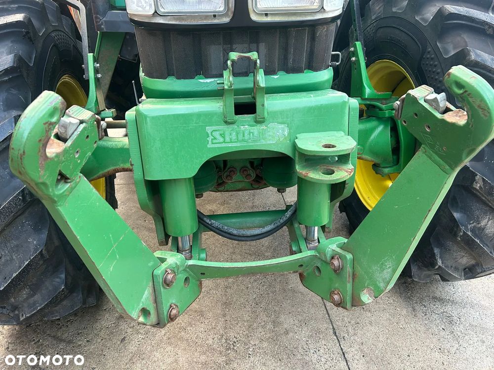John Deere 6820 - 10
