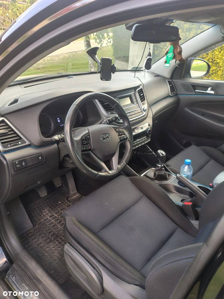 Hyundai Tucson 2.0 CRDI BlueDrive Comfort 2WD - 5