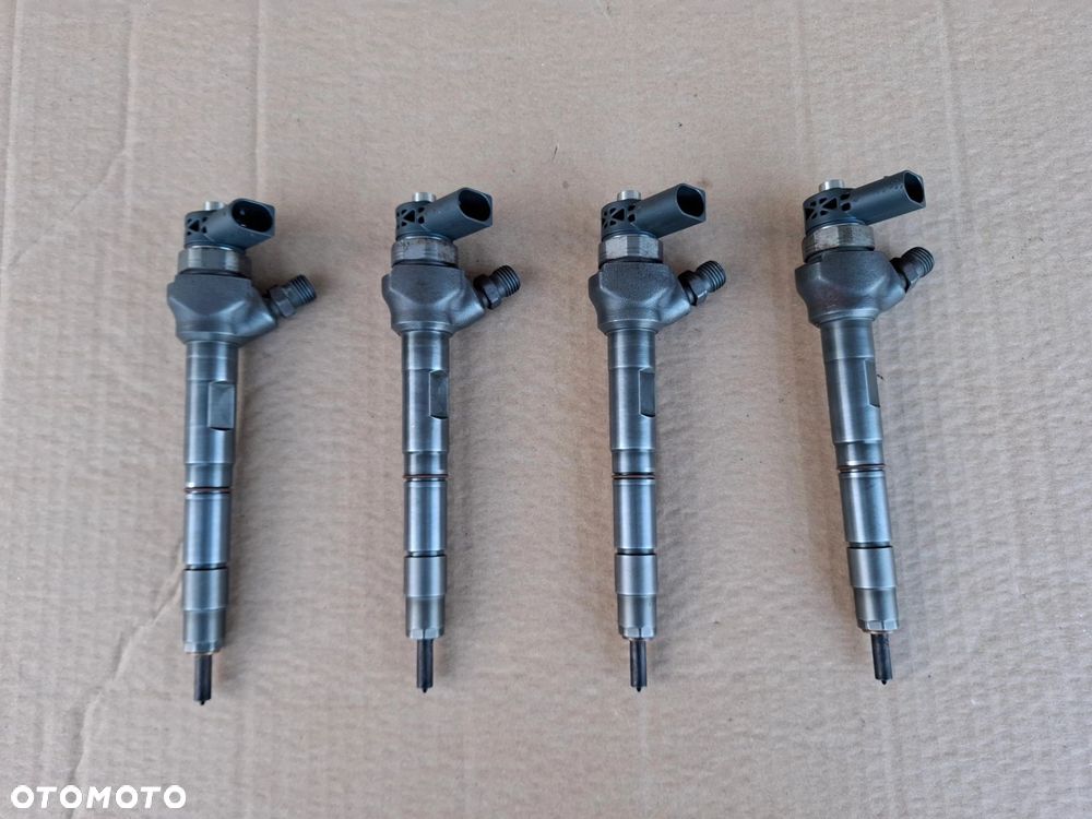 WTRYSK 1.6 TDI 04L130277AJ SEAT LEON III AUDI A3 8V - 3