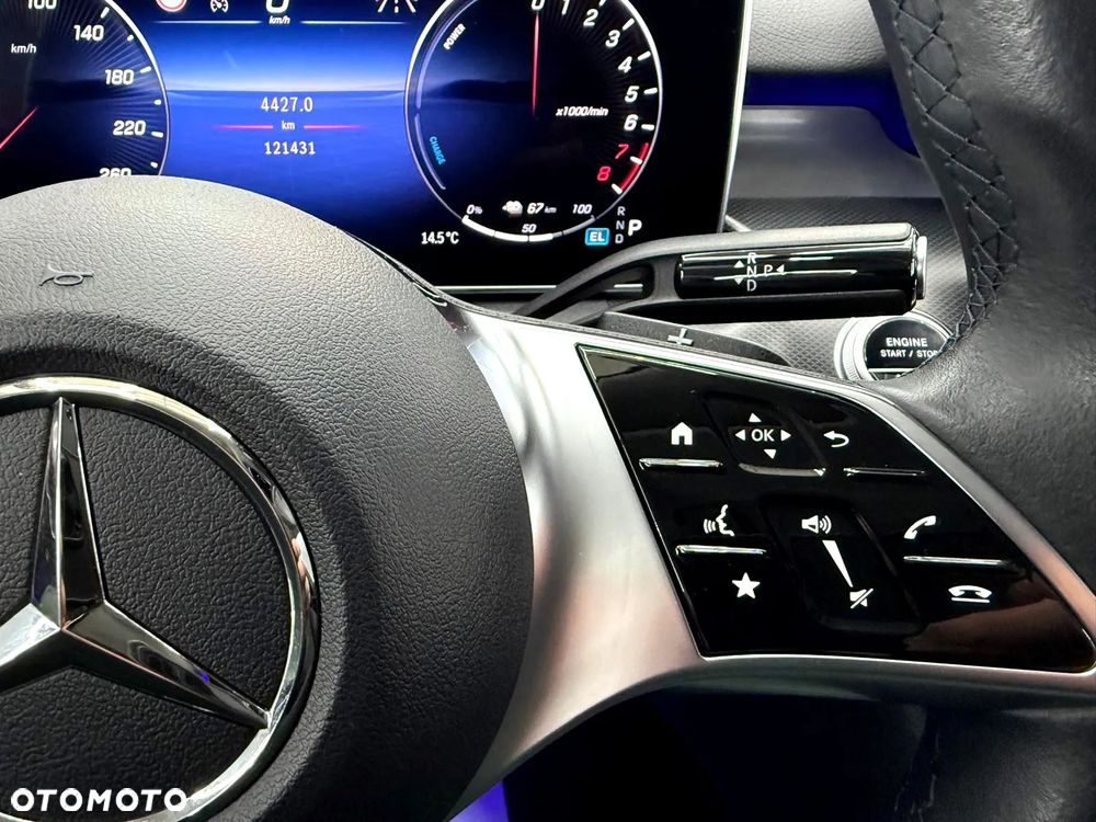 Mercedes-Benz Klasa C 300 e 9G-TRONIC Avantgarde - 17