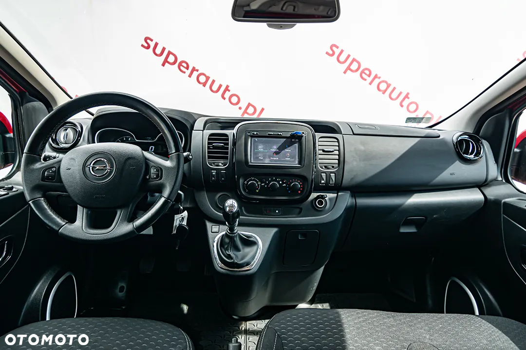 Opel Vivaro - 16