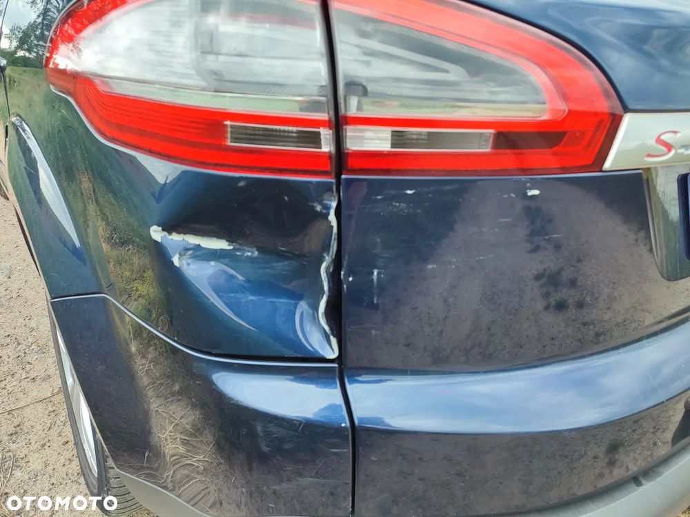 Ford S-Max - 16