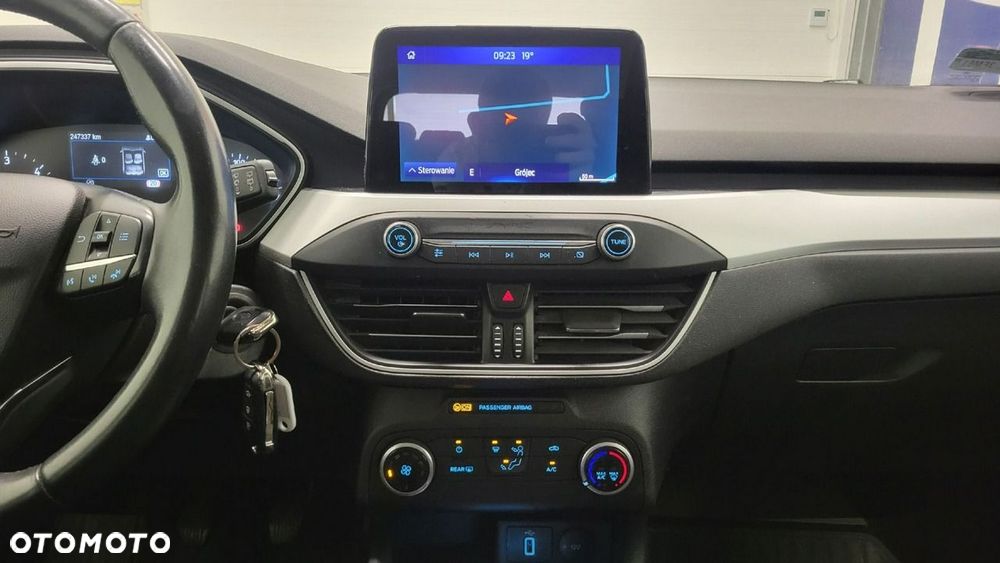 Ford Focus 1.5 EcoBlue Trend Edition Business - 17