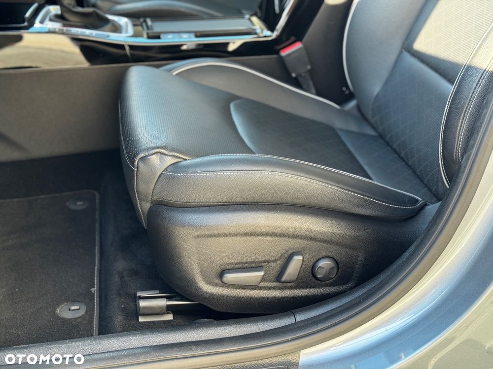 Kia Ceed 1.4 T-GDI GT-Line DCT - 34