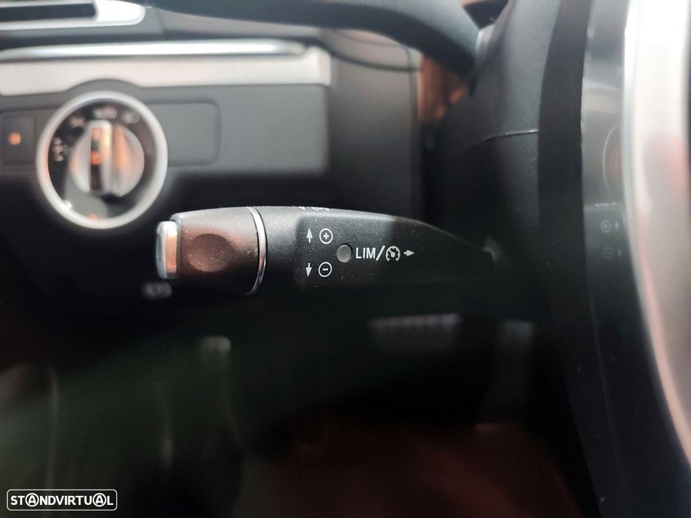 Mercedes-Benz E 250 CDi Avantgarde BlueEfficiency Auto - 21