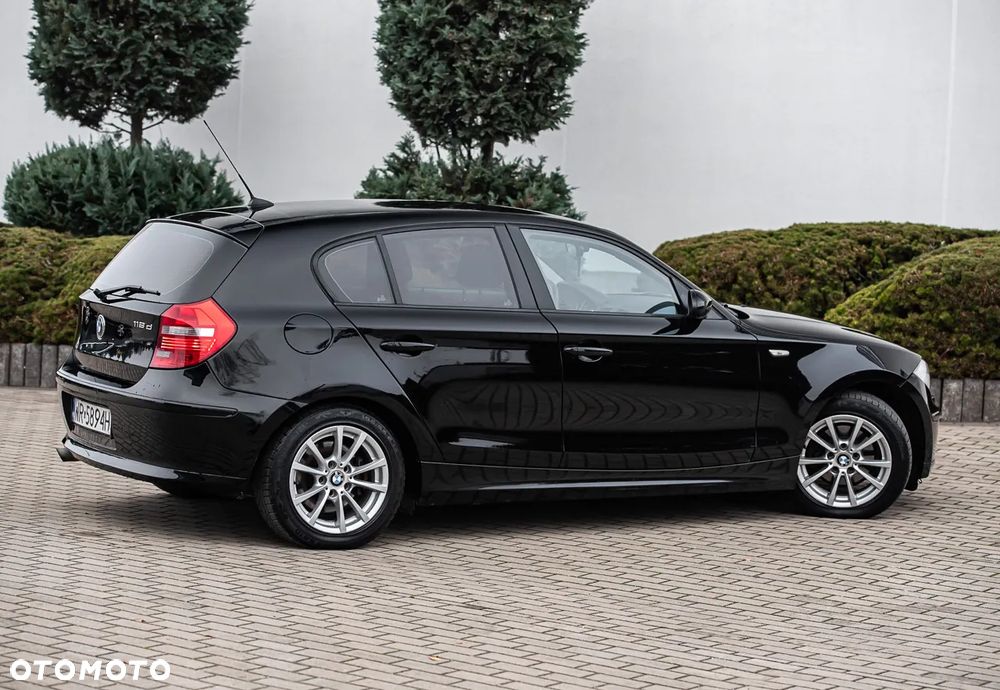 BMW Seria 1 - 10