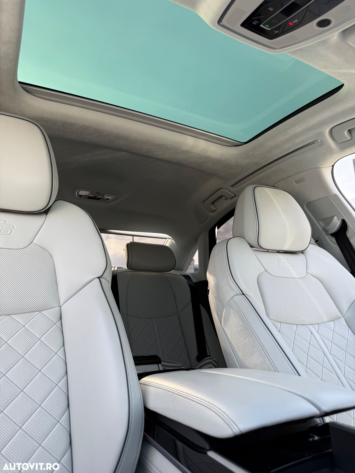 Audi A8 - 27