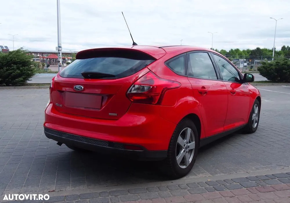Ford Focus 1.0 EcoBoost 99g Start-Stopp-System Business Edition - 3