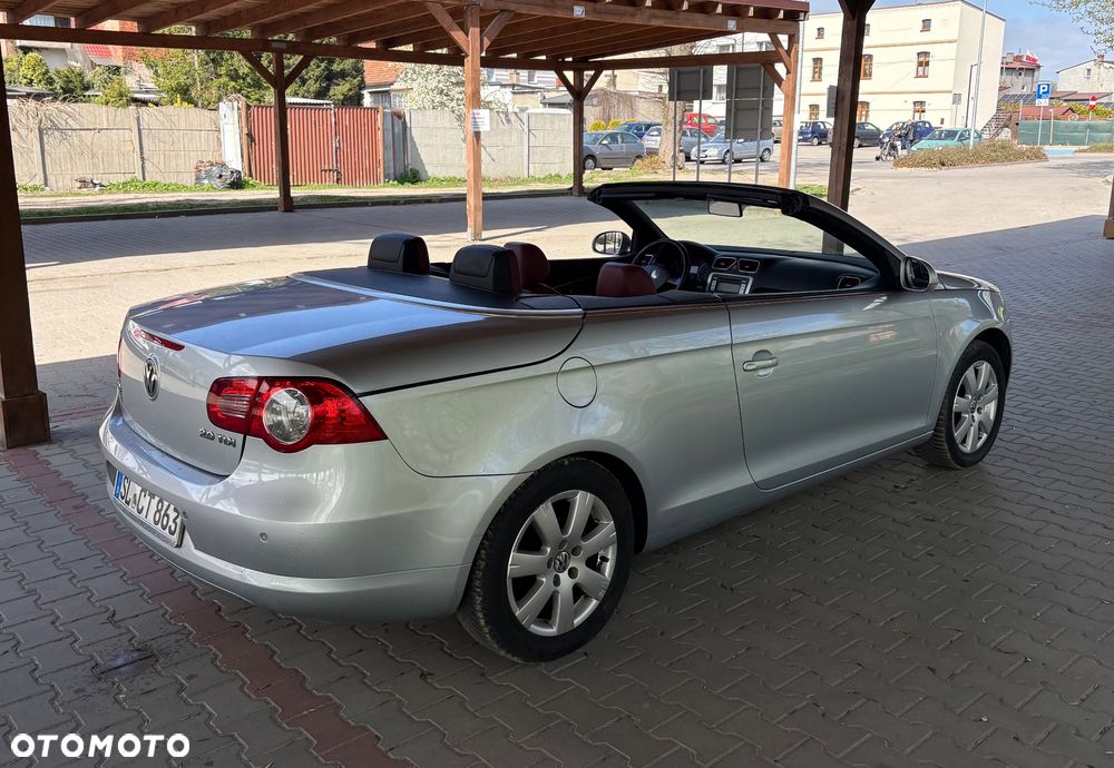 Volkswagen Eos - 10