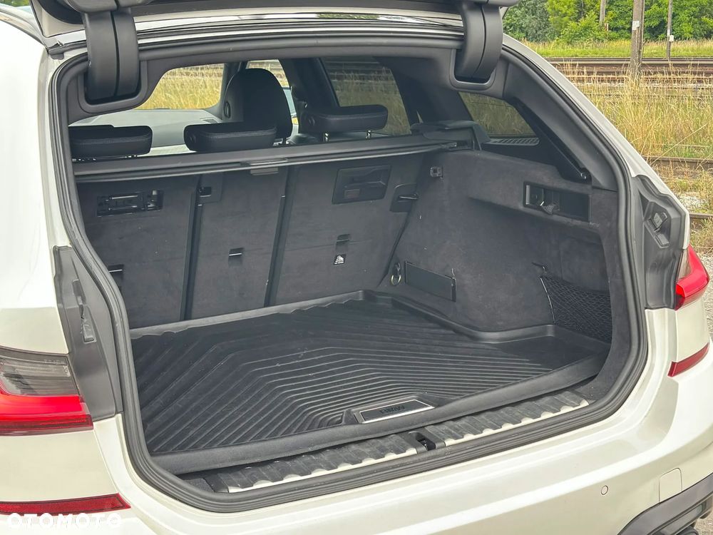 BMW Seria 3 320d M Sport Shadow sport - 7