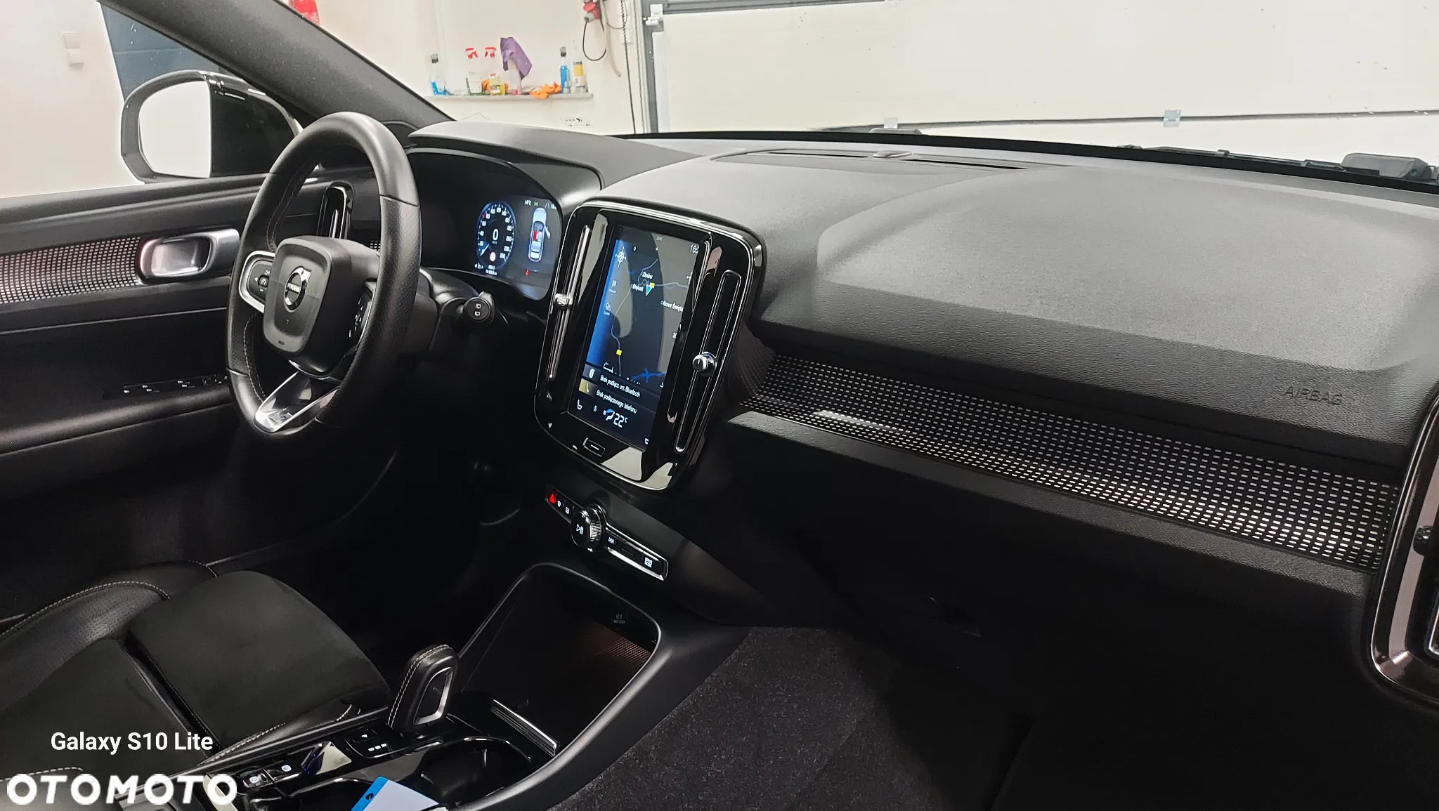 Volvo XC 40 D3 SCR R-Design - 8