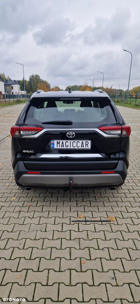 Toyota RAV4 - 11