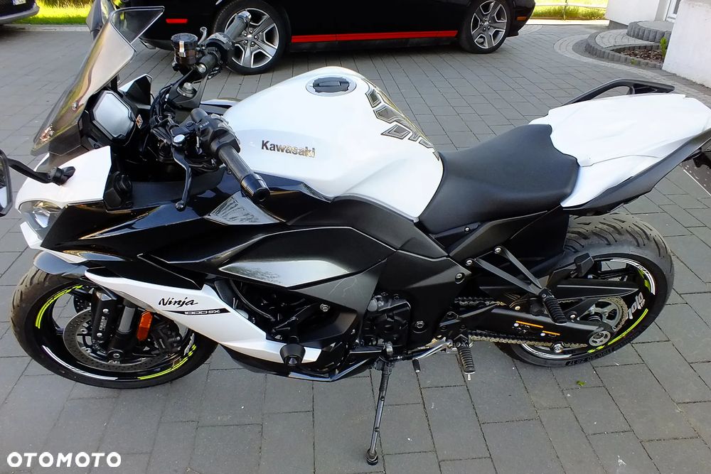 Kawasaki Ninja 1000 SX - 3