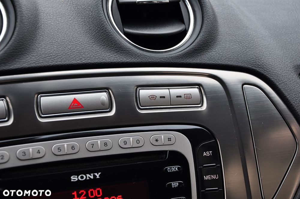 Ford Mondeo 2.0 Titanium - 33