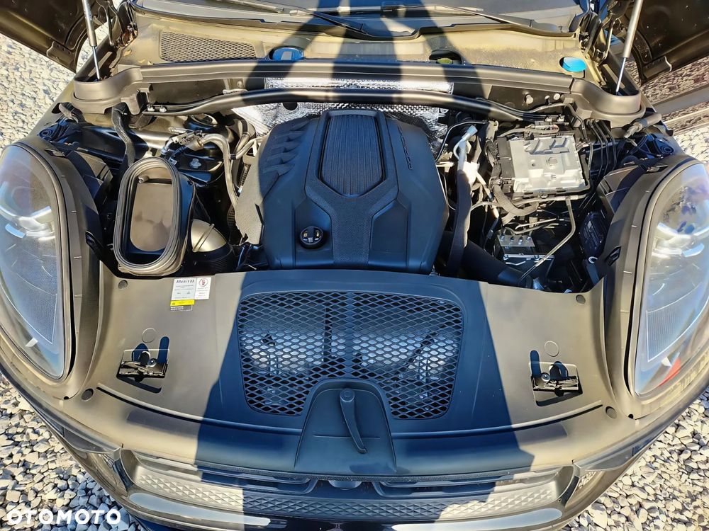 Porsche Macan - 12