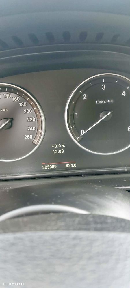 BMW Seria 5 520d Blue Performance - 7