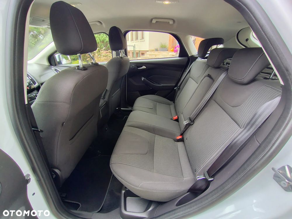 Ford Focus 1.6 EcoBoost Titanium - 10