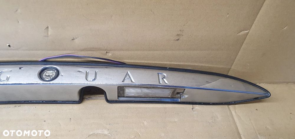 Blenda klapy bagażnika listwa Jaguar S-Type XR83-13550-AC - 3