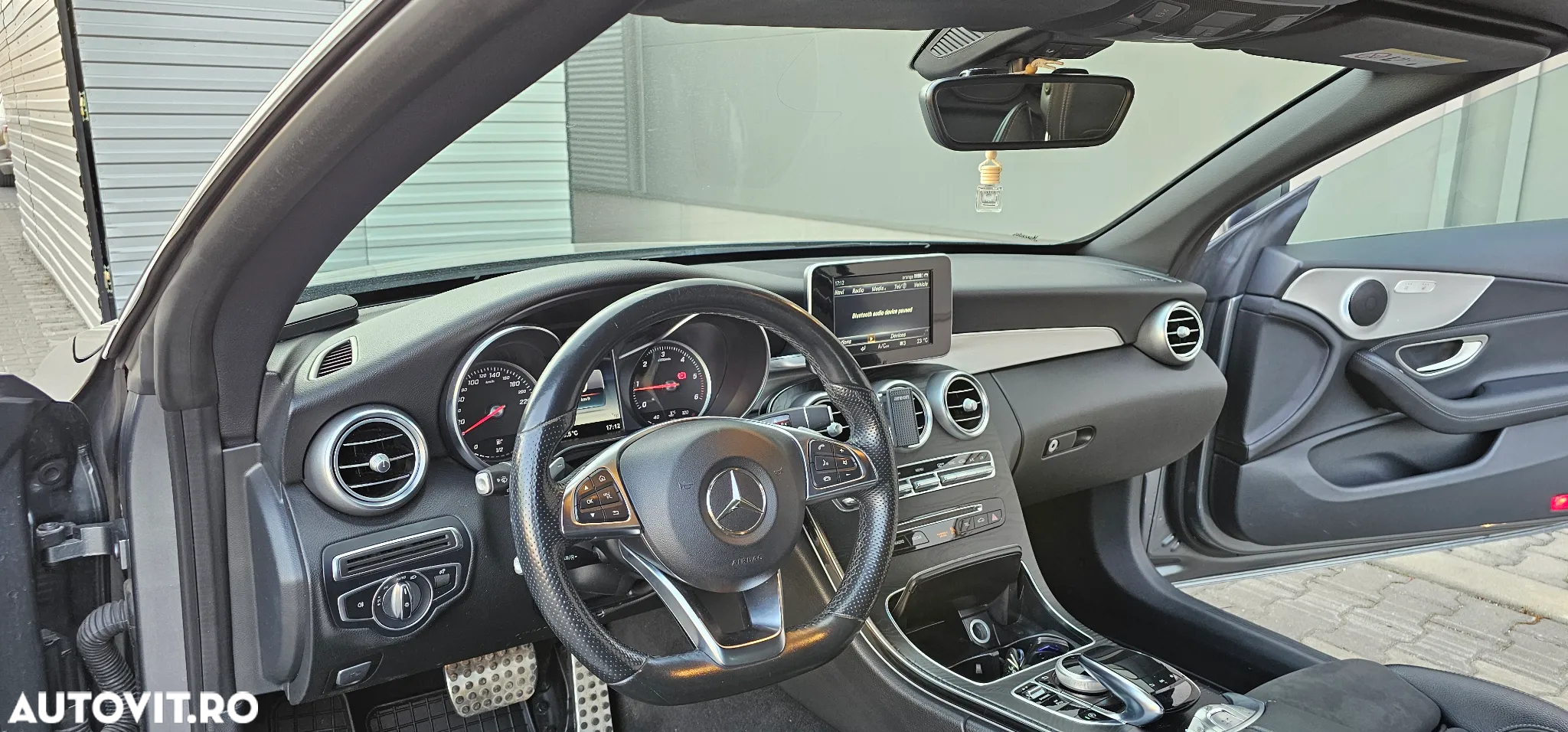 Mercedes-Benz C 220 d Cabrio 4Matic 9G-TRONIC - 15