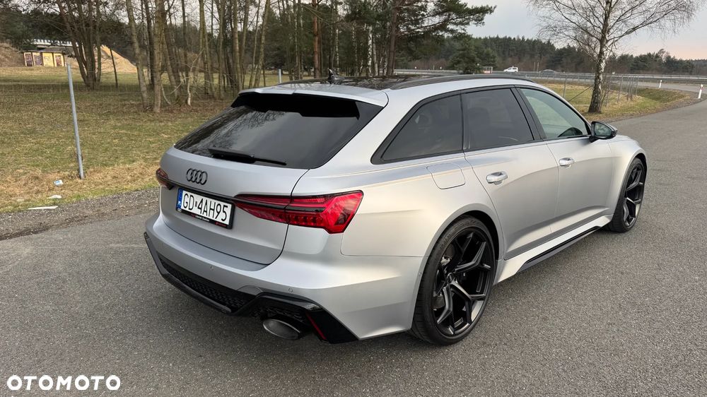 Audi RS6 Avant - 3