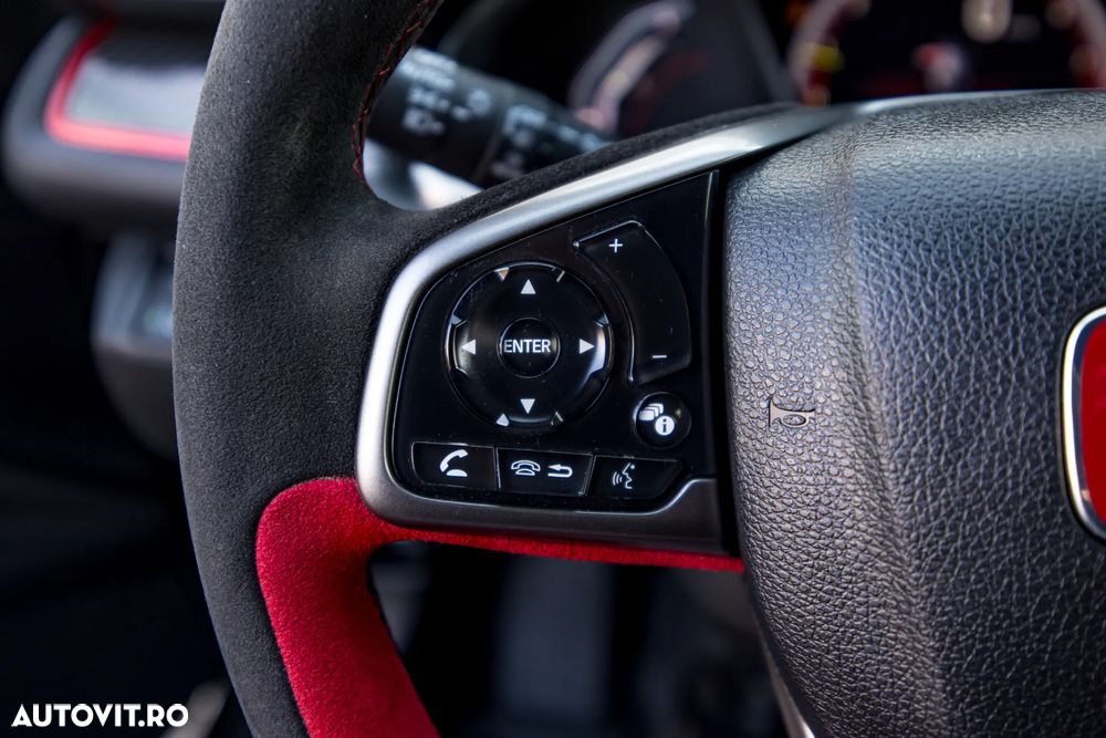 Honda Civic Type R 2.0 VTEC Turbo Ultimate Edition - 32