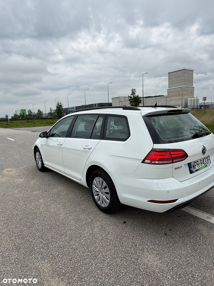Volkswagen Golf 1.6 TDI BMT Comfortline - 8