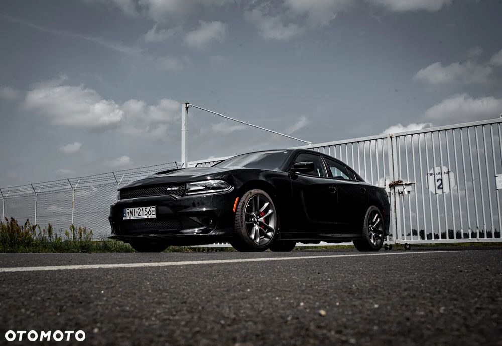 Dodge Charger 5.7 R/T Daytona - 12