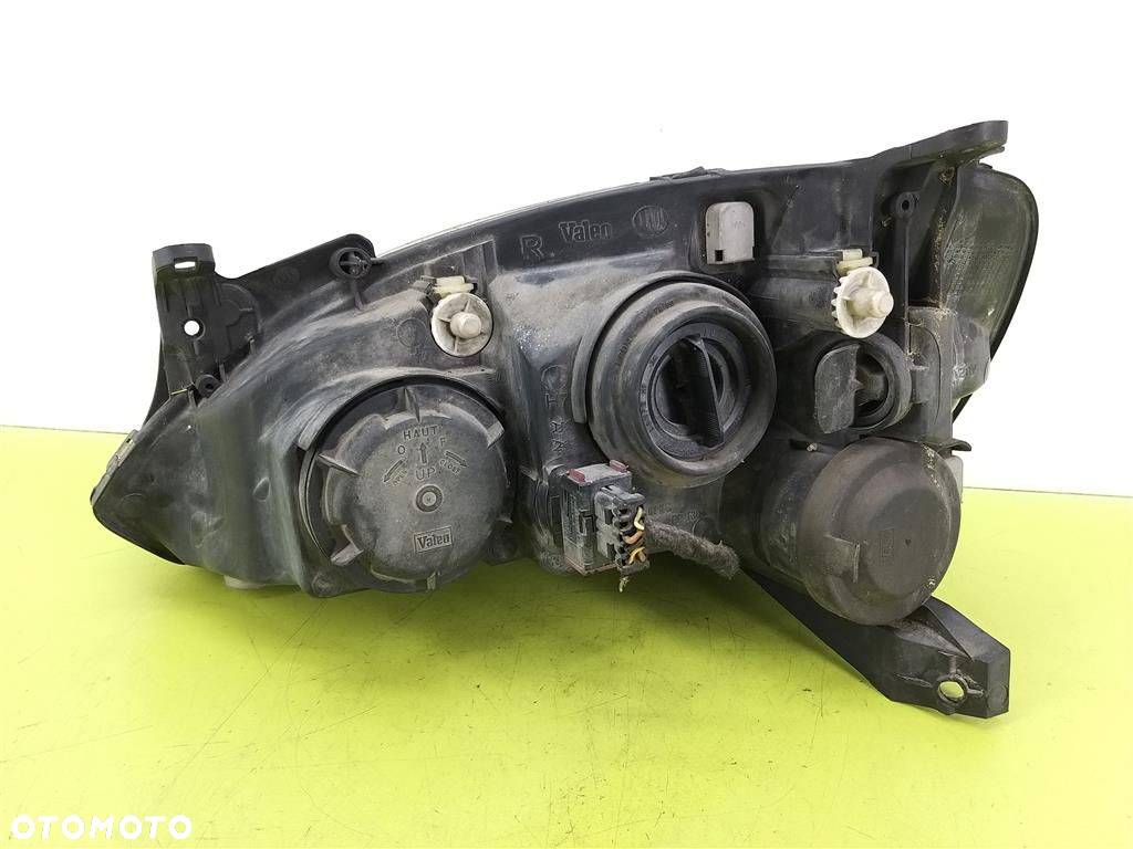 Reflektor lampa przód prawa Opel Corsa C COMBO C 2001-2003 VALEO - 5