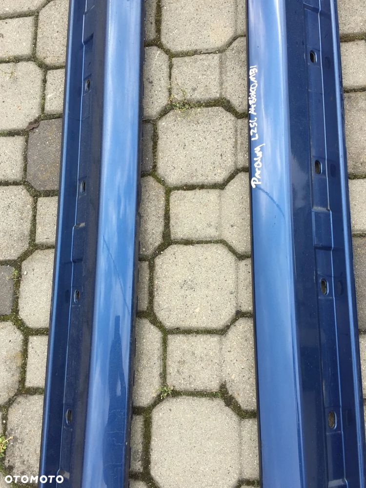 LISTWA LISTWY NAKŁADKA NAKŁADKI NA PRÓG PROGOWA PRAWA LUB LEWA AUDI A4 B6 SEDAN/ KOMBI - 6