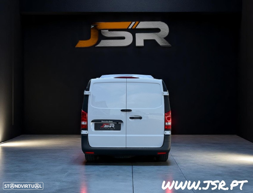 Mercedes-Benz E-Vito - 15