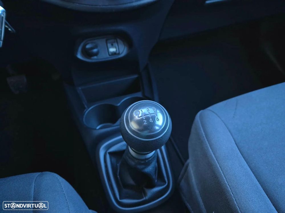Toyota Yaris 1.5 VVT-i Active - 24