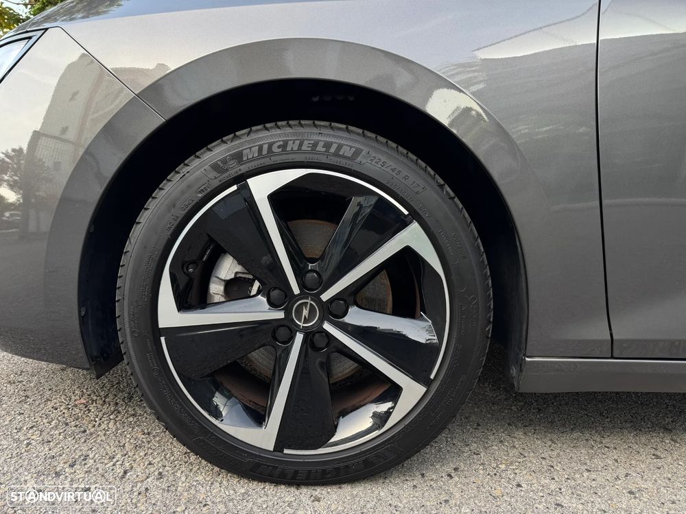 Opel Astra Sports Tourer 1.2 T GS Aut. - 37
