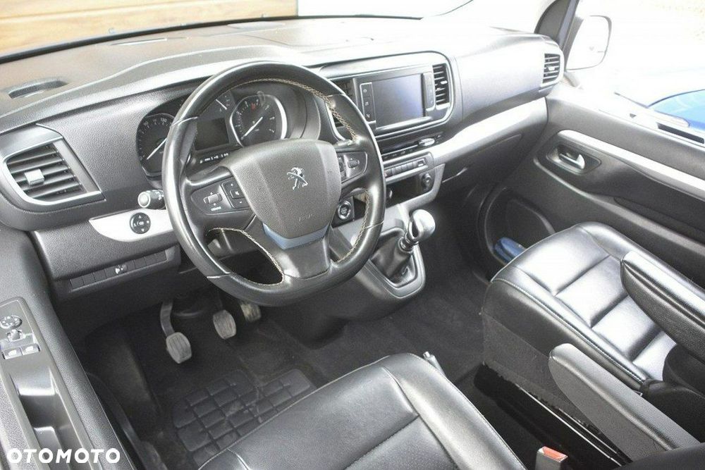 Peugeot Traveller 2.0 BlueHDi Standard Business Vip - 11