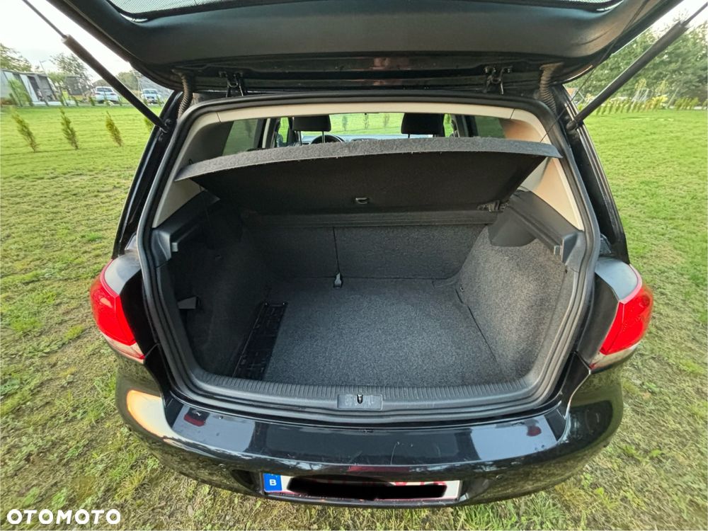 Volkswagen Golf 1.6 TDI DPF Comfortline - 9