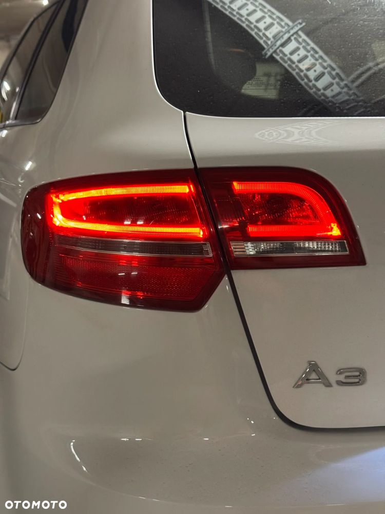 Audi A3 Sportback 2.0 TDI DPF Attraction - 6