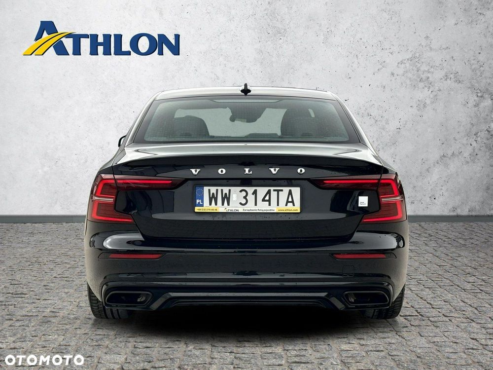 Volvo S60 T8 AWD Plug-In Hybrid Polestar Engineered - 4
