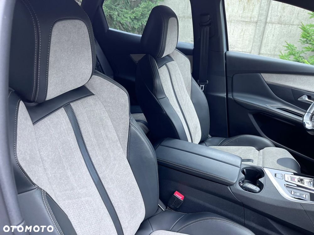 Peugeot 3008 1.6 PureTech Hybrid4 PHEV GT Pack S&S EAT8 - 5