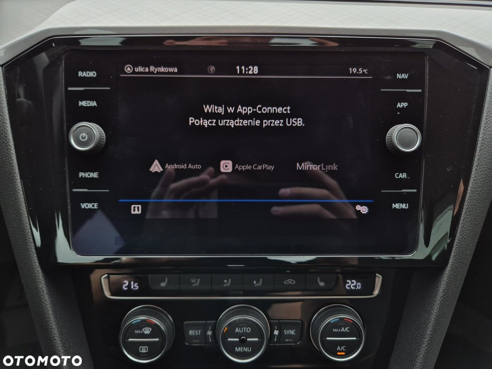 Volkswagen Passat 2.0 TSI Business DSG - 27
