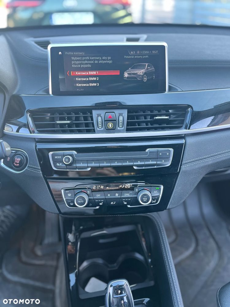 BMW X1 sDrive18i Sport Line - 9