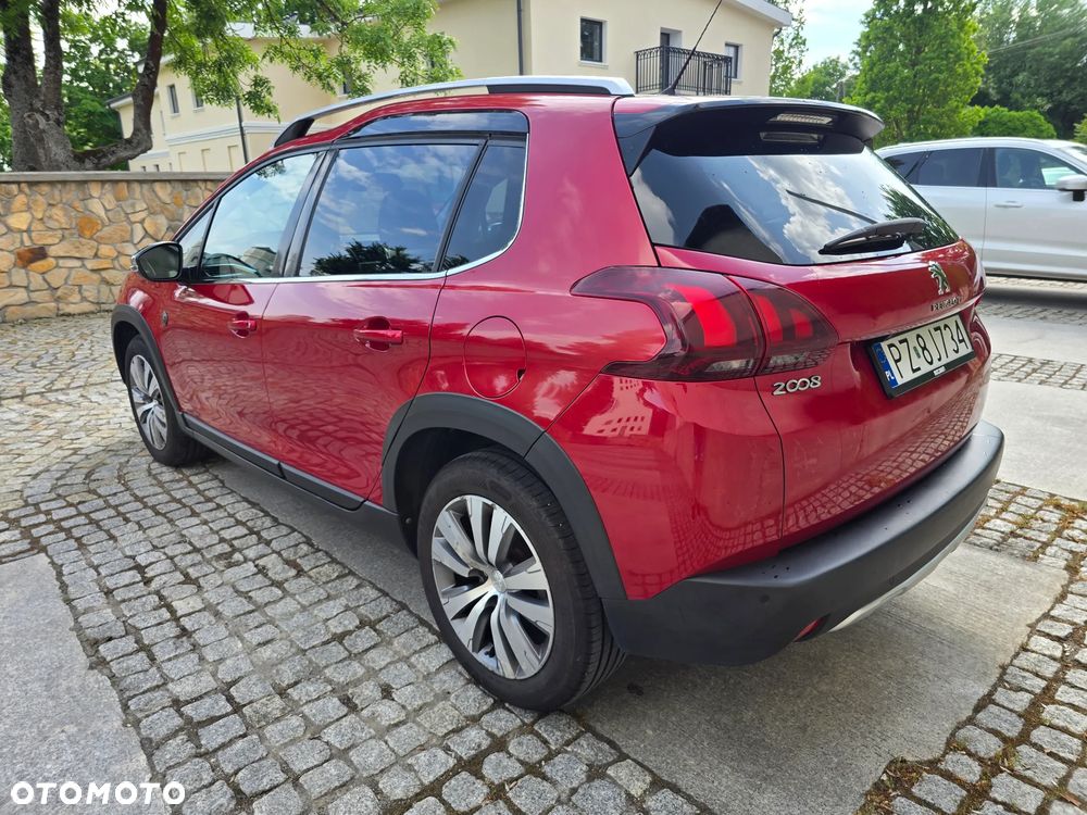 Peugeot 2008 PureTech 110 Stop&Start EAT6 Crossway - 4