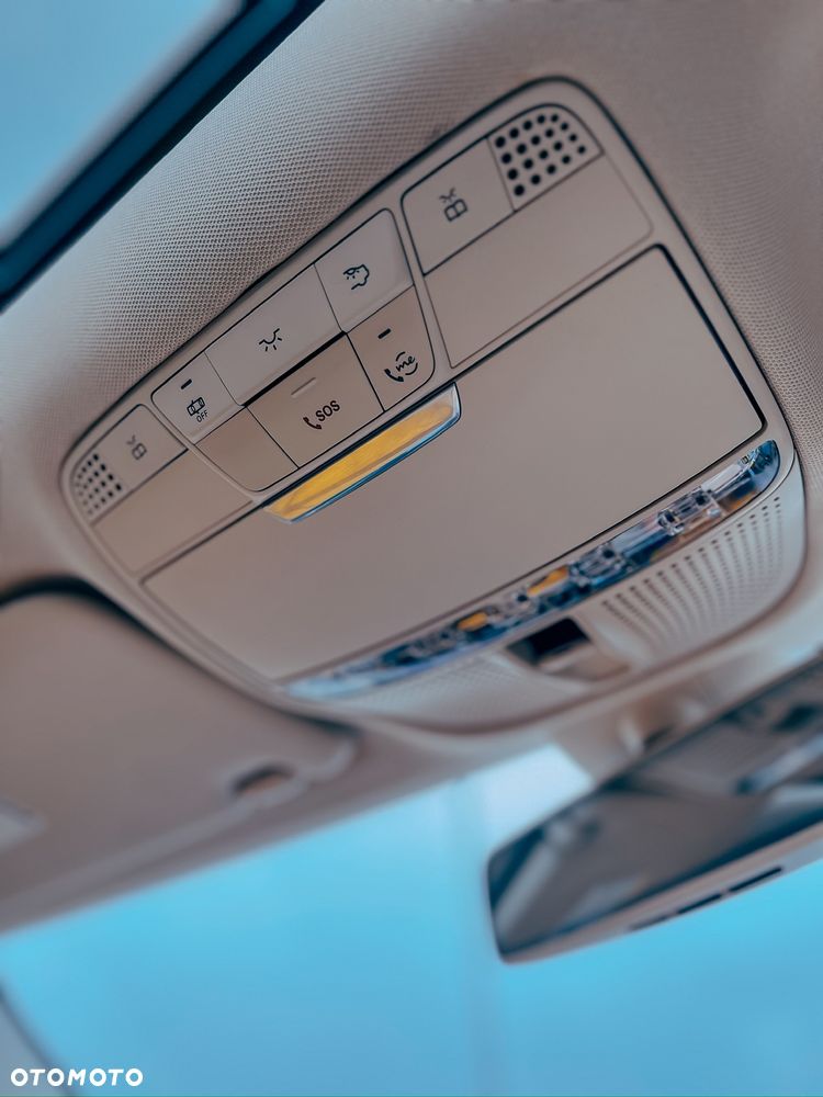 Mercedes-Benz Klasa C 300 4Matic 9G-TRONIC Avantgarde - 17