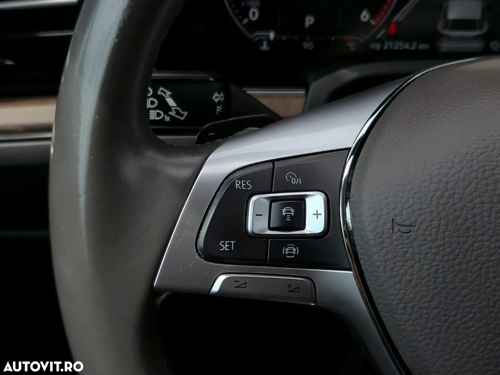 Volkswagen Touareg 3.0 V6 TDI 4Motion DPF Automatik Atmosphere - 24
