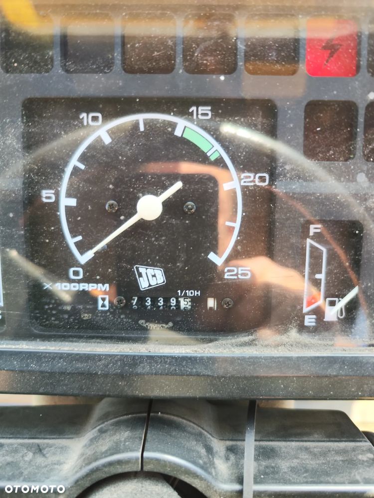 JCB 2cx - 5
