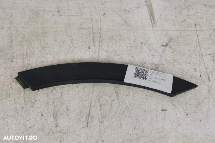 Bandou Overfender Stanga Spate Original Stare Buna	 Land Rover  Range - 1